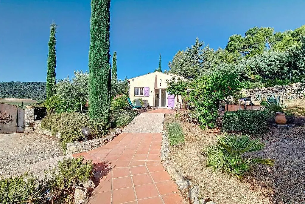 Holiday home Aux Trois Cypres Salernes En Provence Villa France