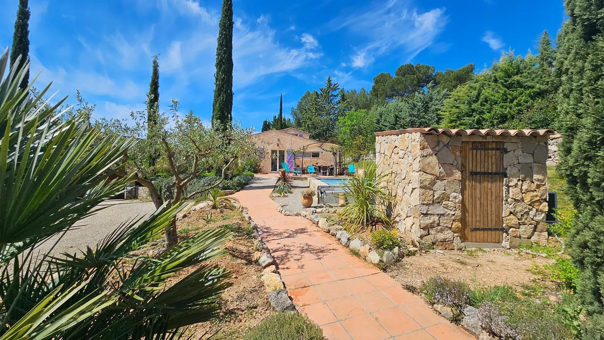 Aux Trois Cypres Salernes En Provence Villa